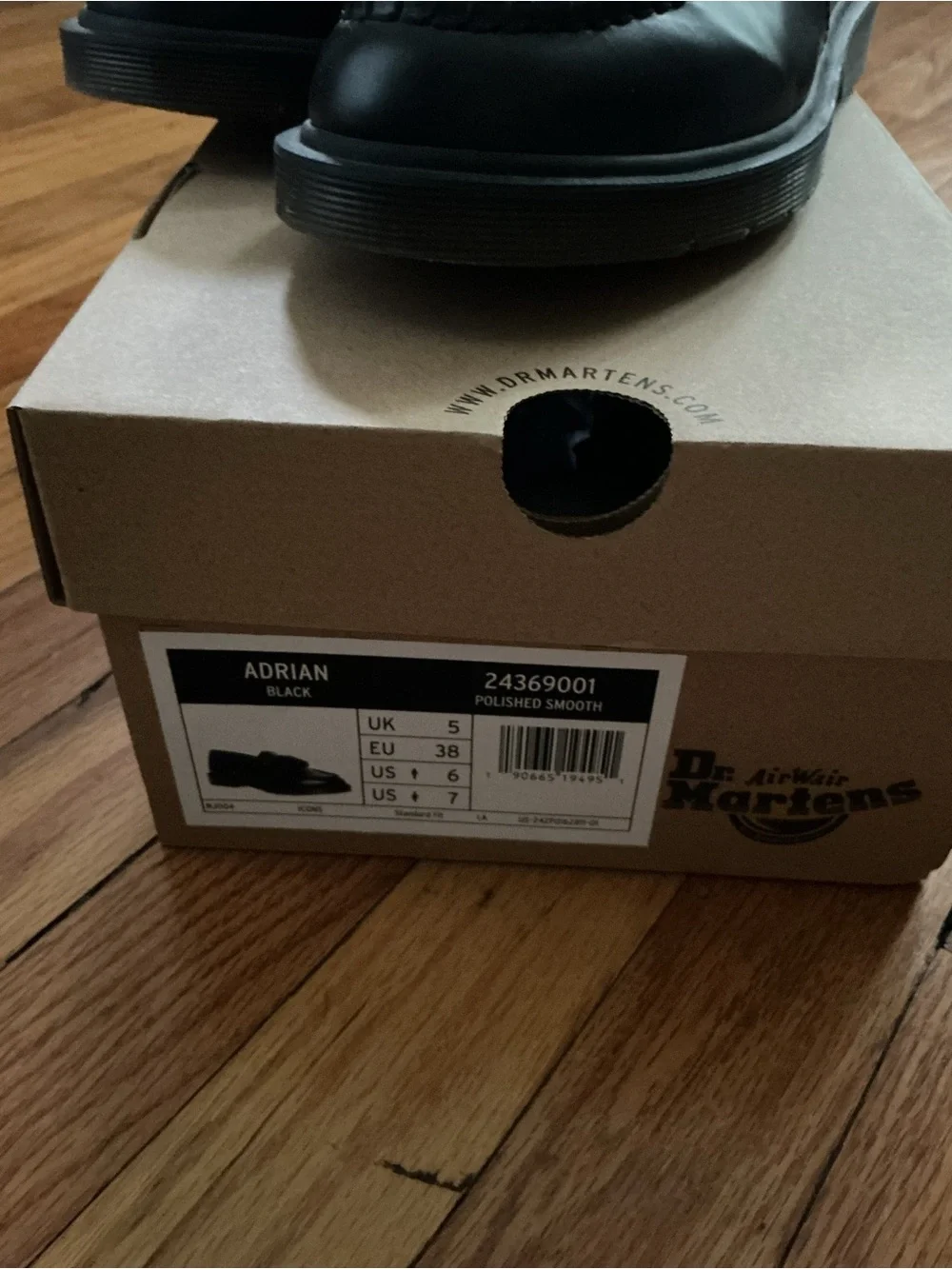 Dr. Martens Adrian Leather Loafers women’s 7